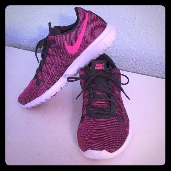 Nike Shoes - Nike Fury 2 sneakers